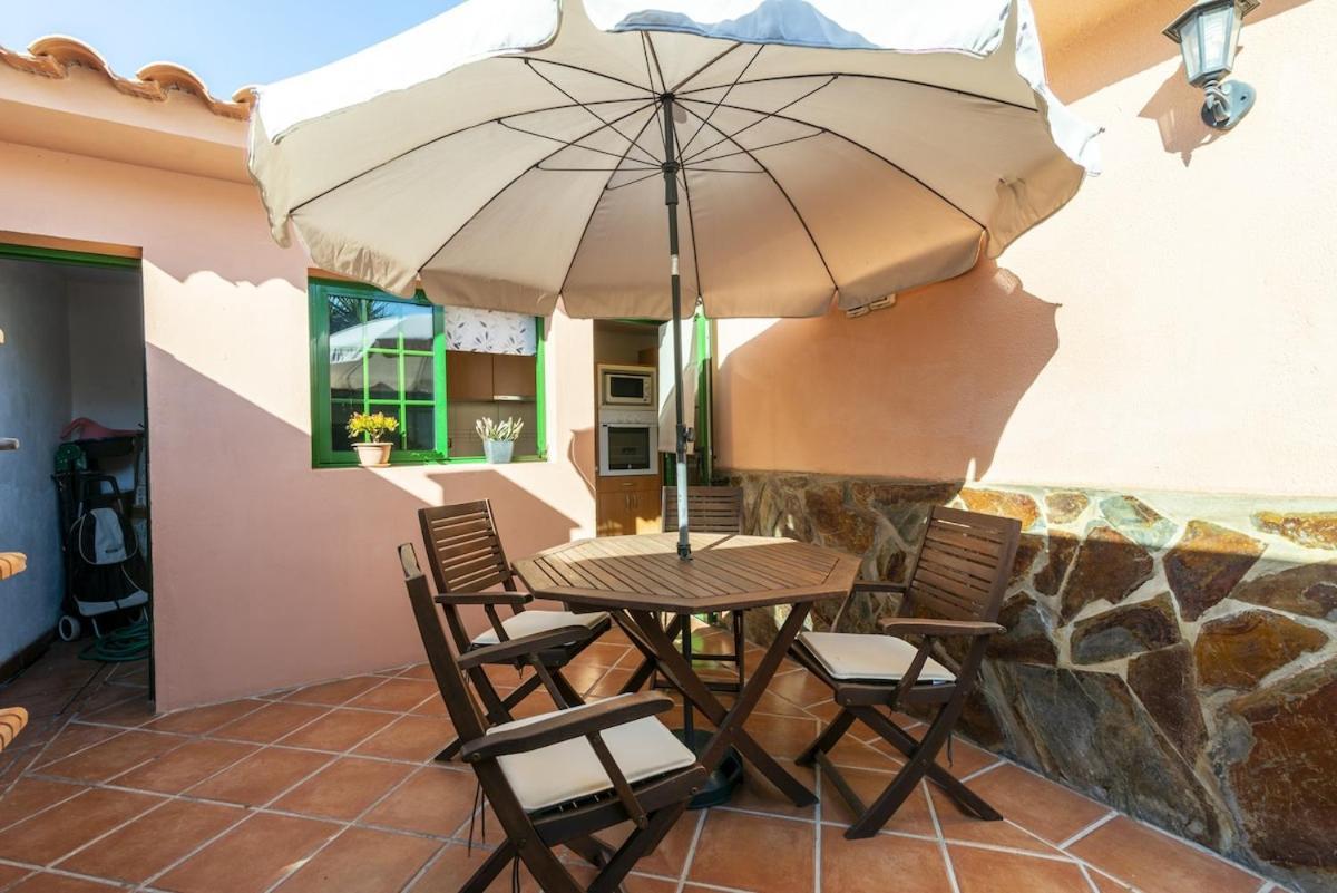 Вілла Lightbooking Venesol Maspalomas Сан-Бартоломе Екстер'єр фото